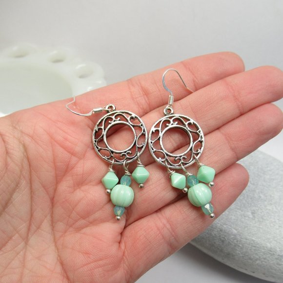 UG bead Earrings - Picture 7 of 11